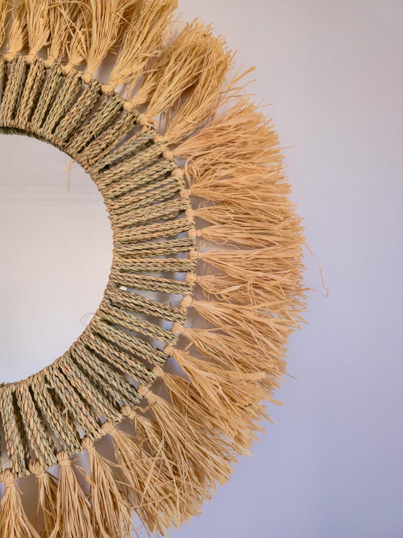 Moroccan cord raffia mirror in round shape