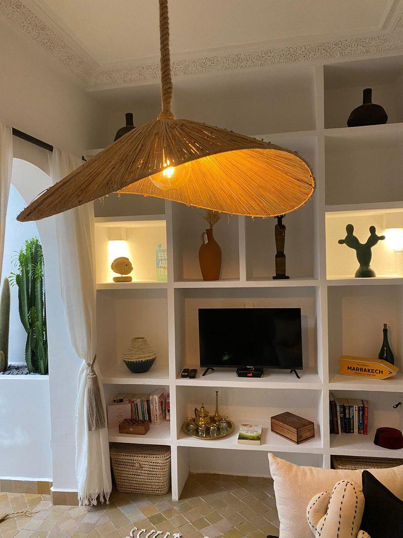 Flat Raffia Pendant – Natural Woven Boho Ceiling Light