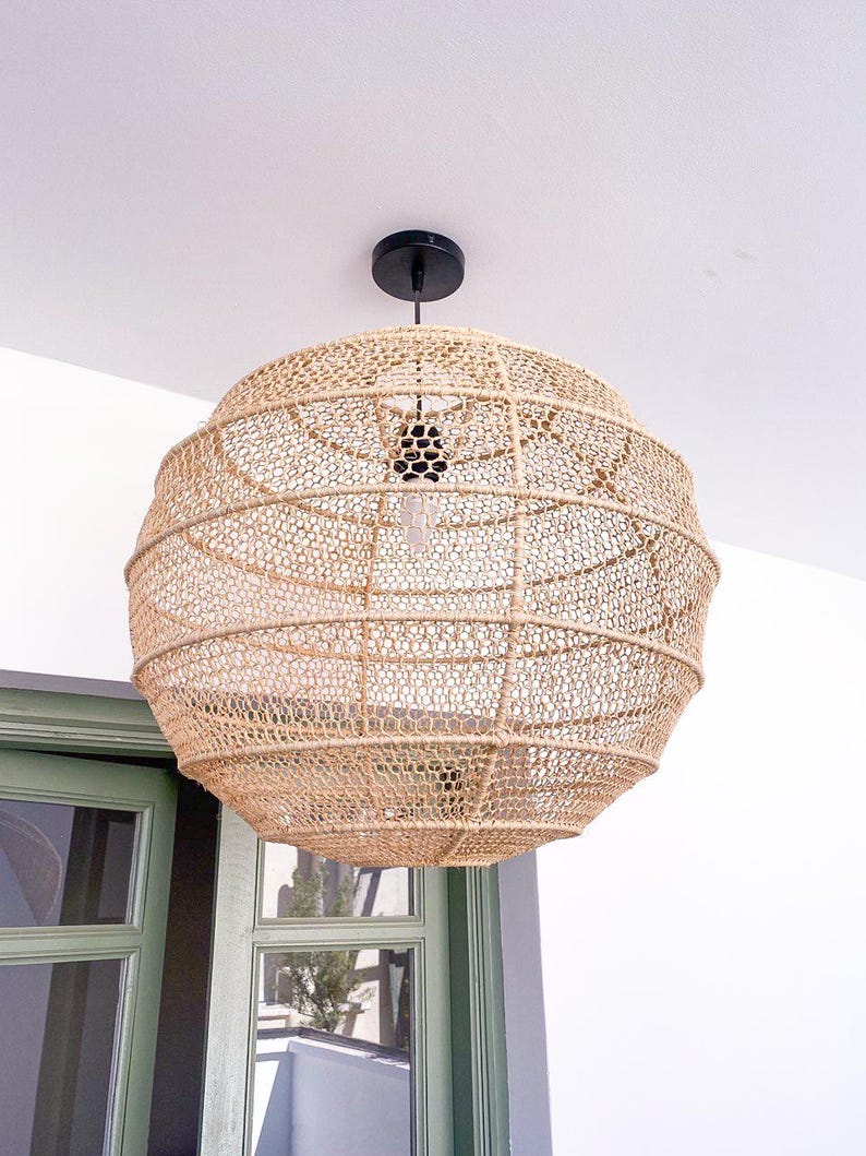 Raffia Pendant Light – Sphere Shape