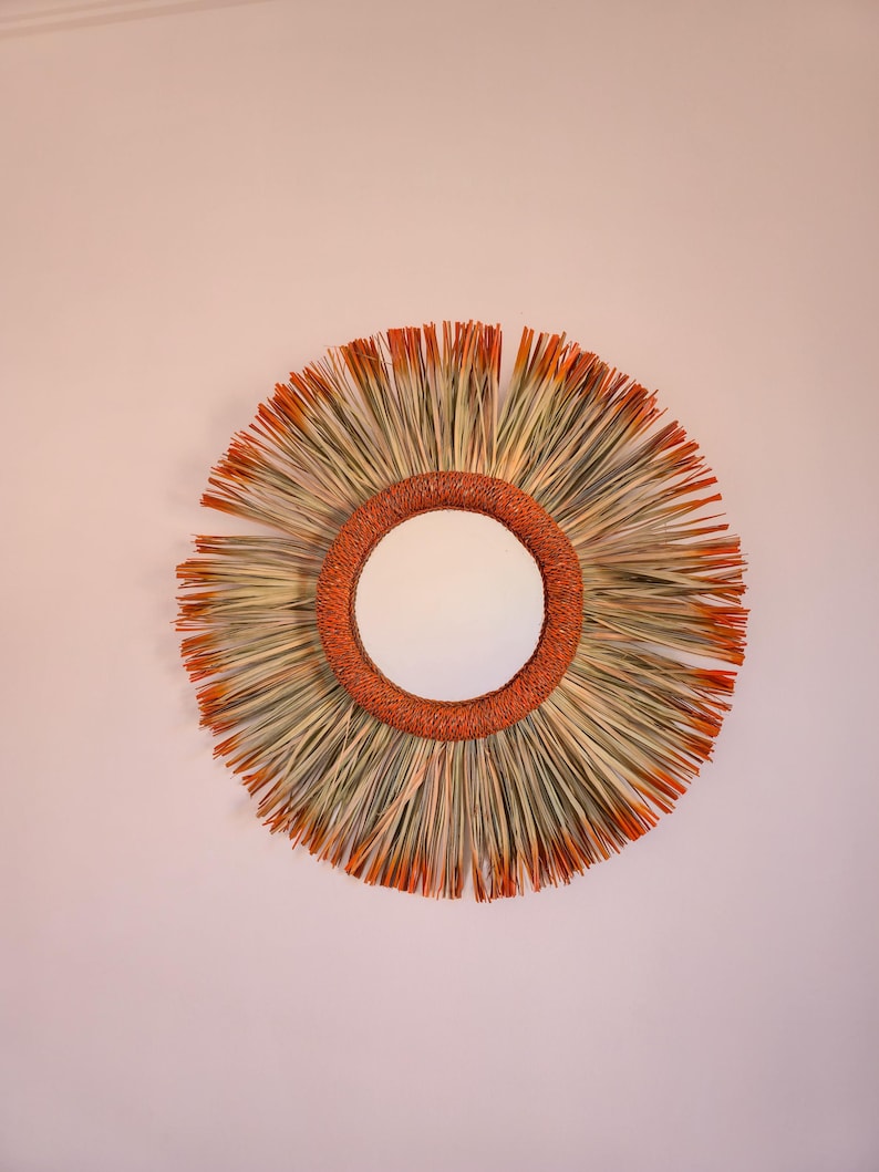 Moroccan paille & cord mirror in round shape