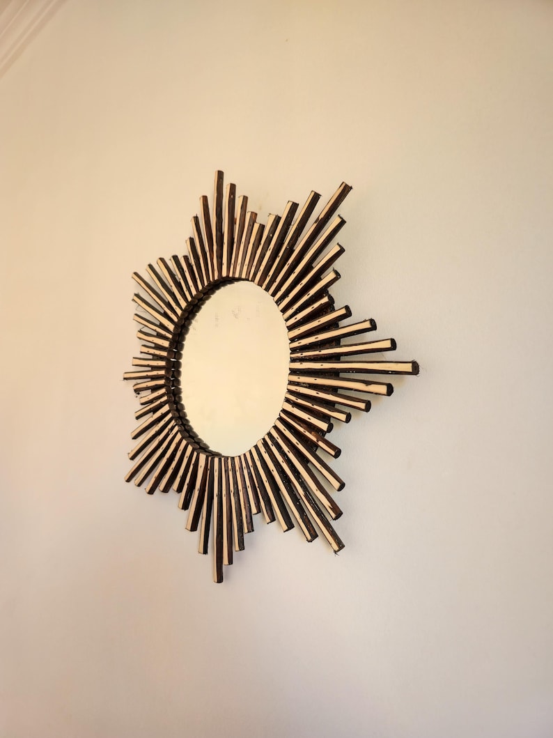 Moroccan wood mirror in round shape