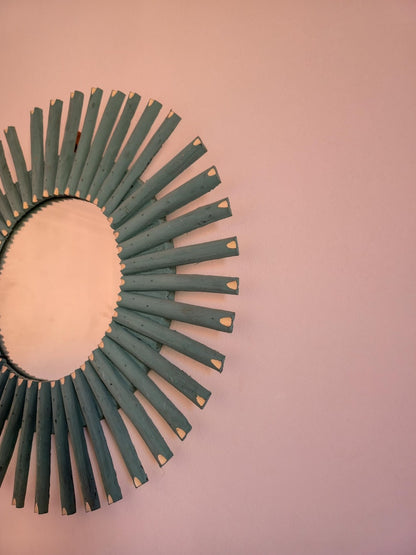 Moroccan wood mirror in round shape
