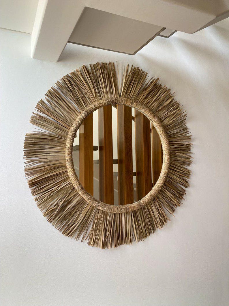 Round Moroccan mirror in paille and cord
