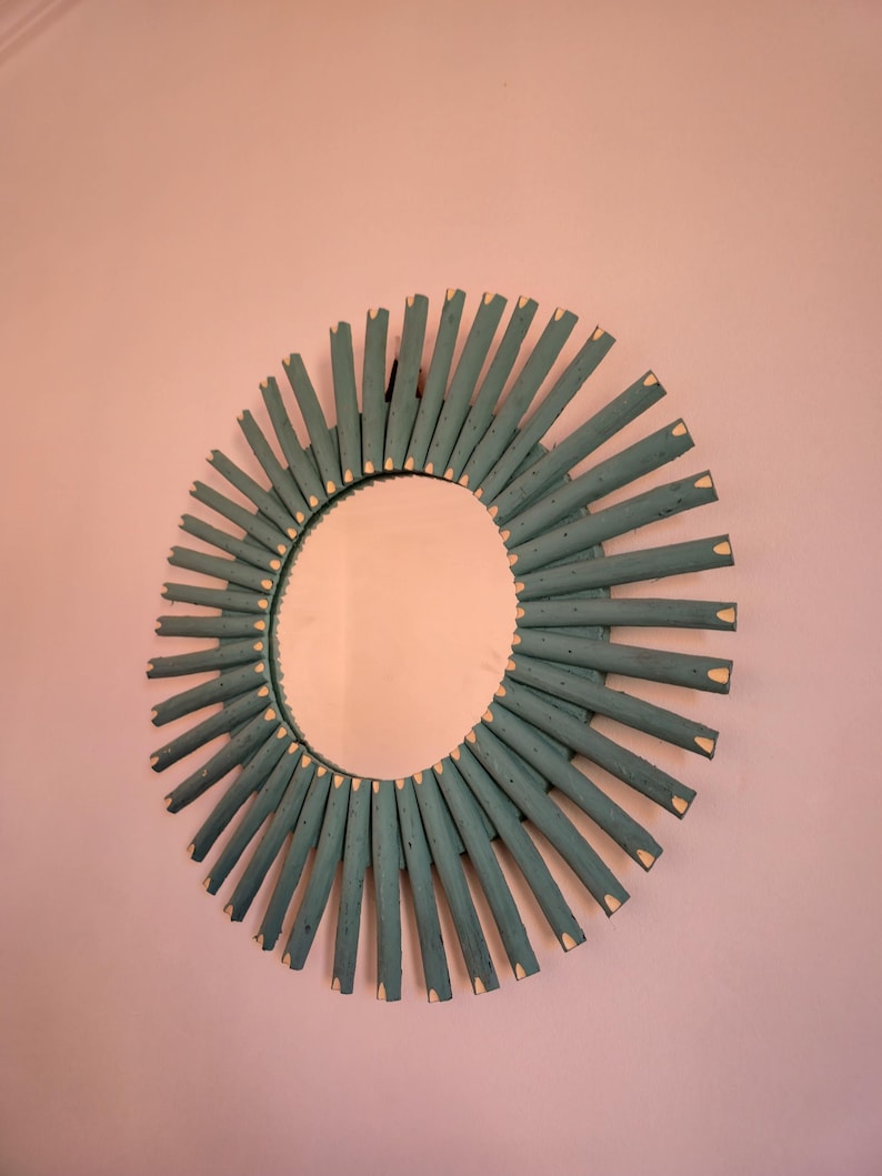 Moroccan wood mirror in round shape