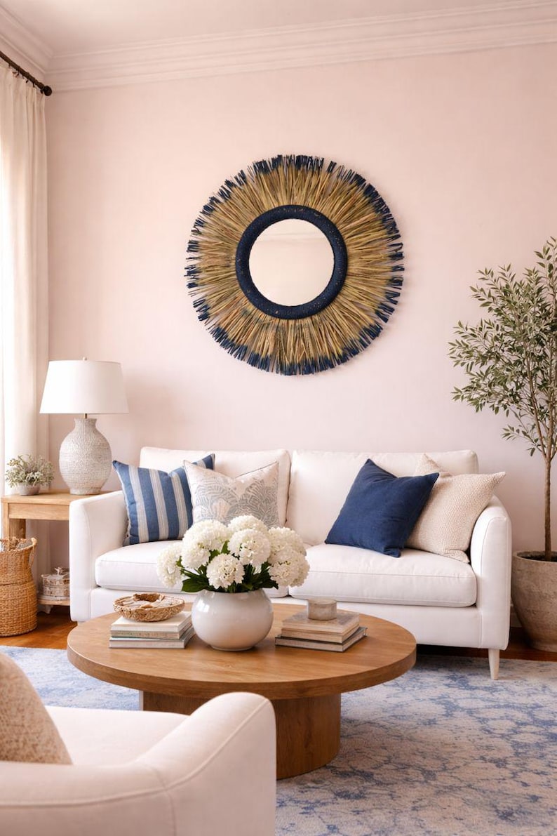 Moroccan paille & cord mirror in round shape